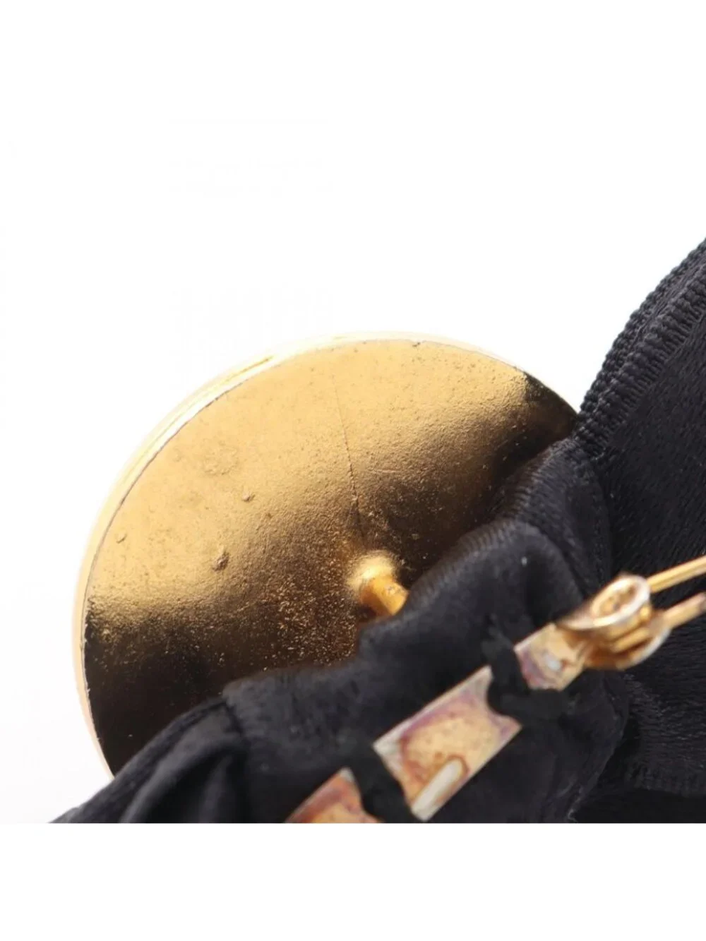 Chanel Brooch Ribbon Medallion